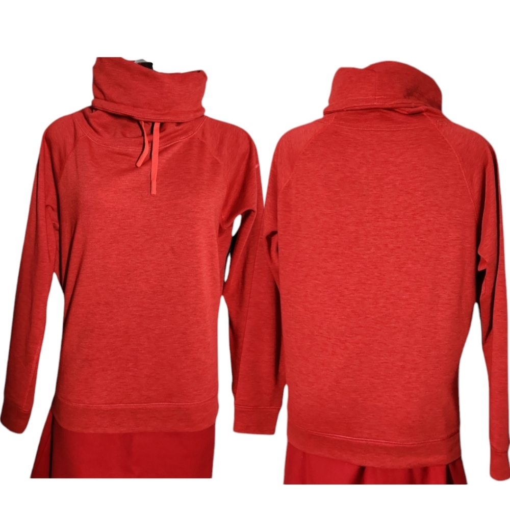 Nike Dry Fit Red Orange. LONG SLEEVE SWEATER  SIZE S